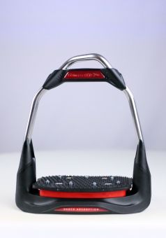 Freejump Air's Angled Eye and Flat Grip Tread - Red