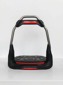 Freejump Air's Straight Eye and Flat Grip Tread - Red