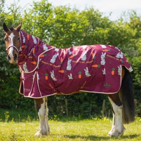 Gallop Trojan Bunnies and Carrots 50g Dual Rug and Neck Turnout Set