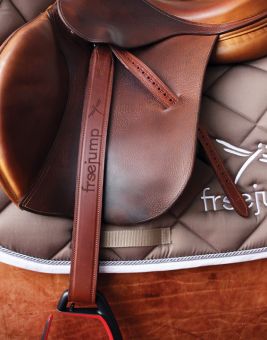 Freejump Classic Wide Stirrup Leathers  Brown